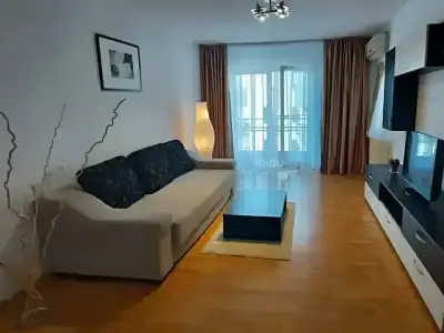 Apartament de inchiriere living cu televizor Sector 3 Bucuresti